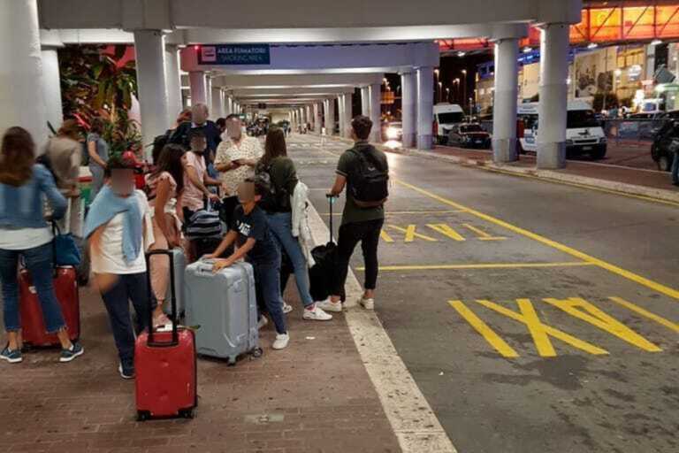 Bari, taxi a doppia guida: il servizio sarà esteso a tutta la città