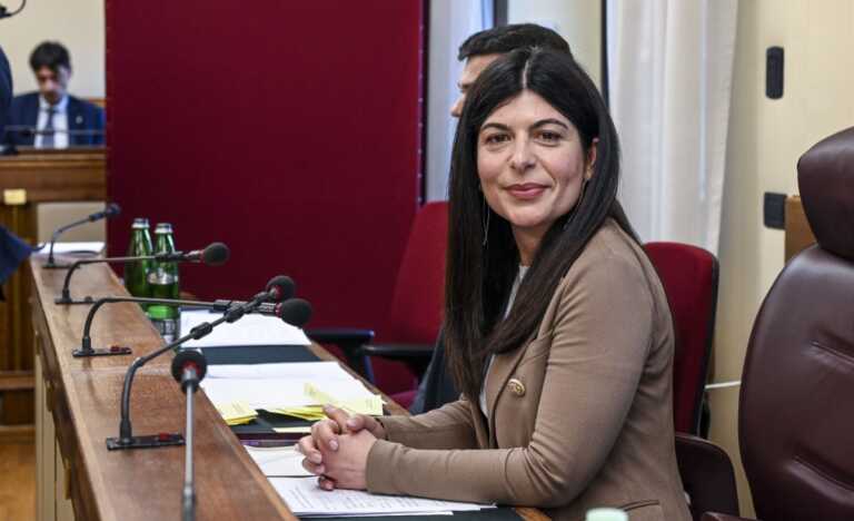 Audizione di Emiliano in Antimafia, Colosimo: «Mi aspetto venga fuori la mappatura del voto di scambio»