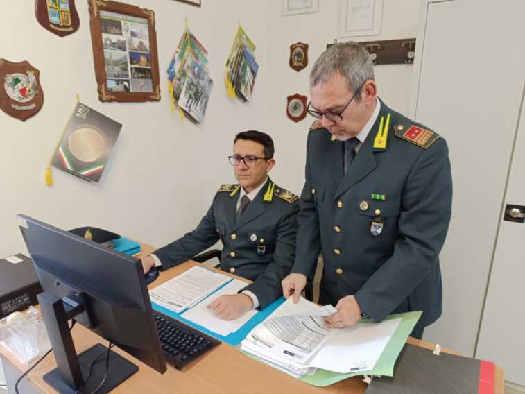Avvocato e fisioterapista sconosciuti al fisco nel Salento: oltre 800mila euro incassati in nero