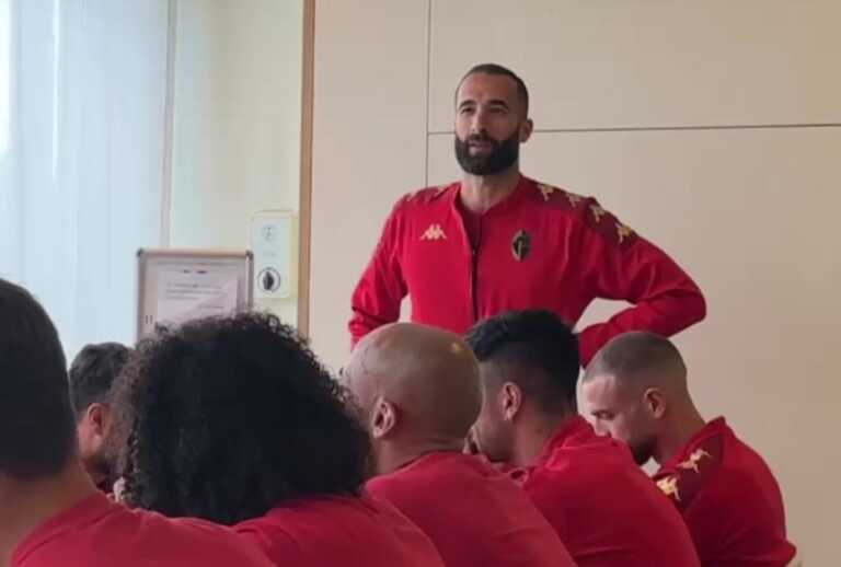 Il discorso di Di Cesare ai compagni prima di Ternana-Bari: «In campo diamo tutto» – VIDEO