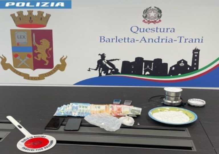 Sorpresi a preparare dosi di cocaina in casa: due uomini arrestati a Barletta