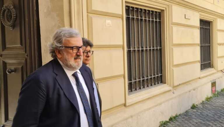 Emiliano all’Antimafia: dal caso Bari ai messaggi a Pisicchio, cinque ore a ruota libera