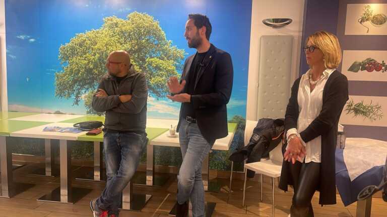 Comunali a Bari, Romito incontra i residenti del quartiere San Cataldo: «Faremo parcheggi interrati»