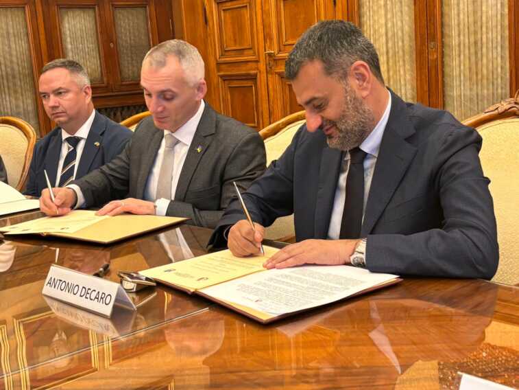 Bari, via al gemellaggio con la città ucraina di Mykolaiv: «San Nicola avvicina i popoli nel nome della pace»