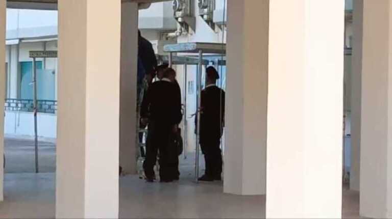 Gallipoli, colpito alla testa da un masso mentre lavora in un cantiere edile: grave operaio 27enne