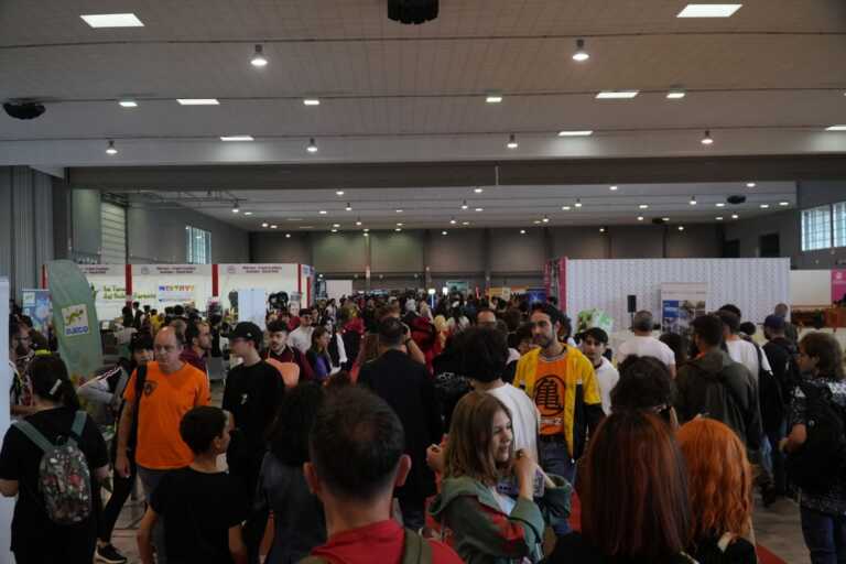 Bari, 30mila visitatori nel weekend per Levante For: la fiera dedicata a fumetti e mondo nerd