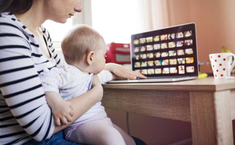La sfida delle mamme pugliesi e lucane: sempre più difficile “equilibrare” lavoro e famiglia