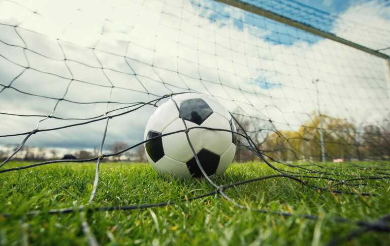 Bitonto, allenatore delle giovanili preso a pugni dal padre di un calciatore: scatta la denuncia