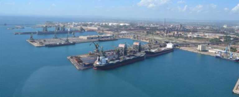 Taranto, scompare un membro dell’equipaggio di una nave americana: ricerche in corso