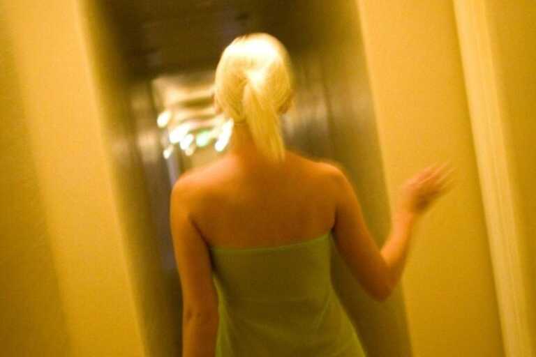 Prostituzione minorile a Bari, respinta la richiesta di patteggiamento del presunto cliente 47enne