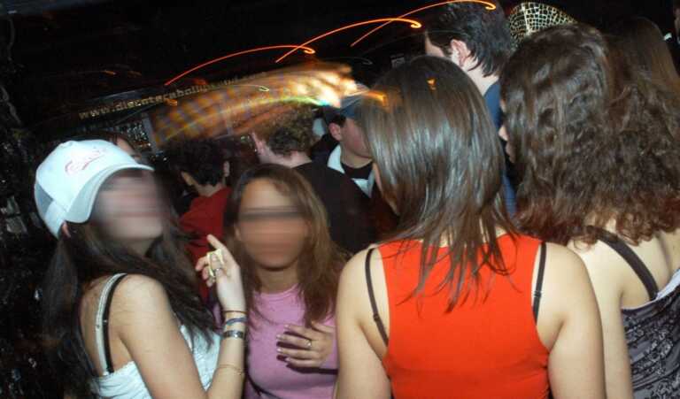 Prostituzione minorile, uno degli arrestati ammette i rapporti con 16enni: «Ma consenzienti e non a pagamento»