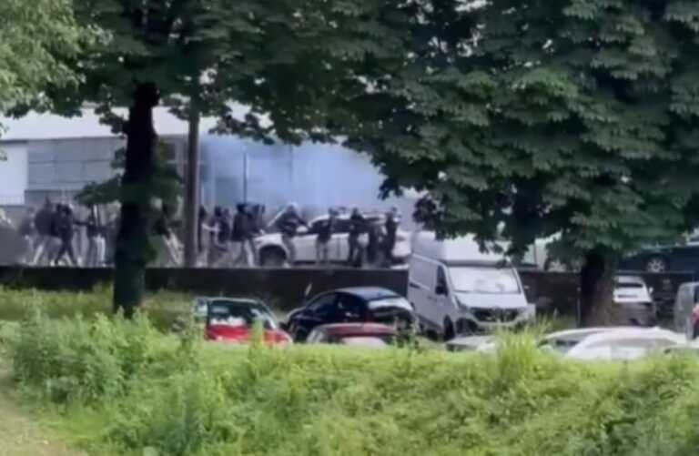 Vicenza – Taranto, scontri tra tifosi prima del match di questa sera – VIDEO