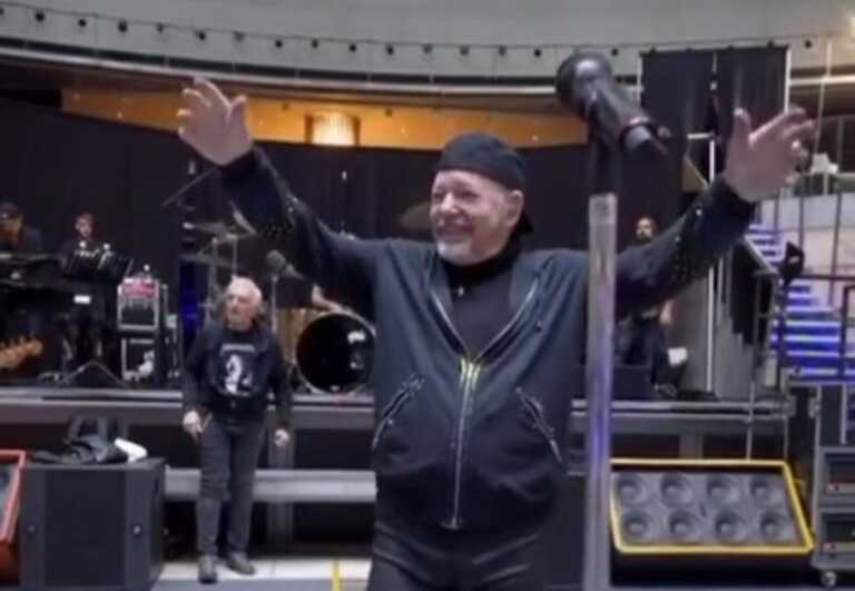 Vasco Rossi si prepara al tour estivo: via alle prove con la band al Cromie di Castellaneta – VIDEO