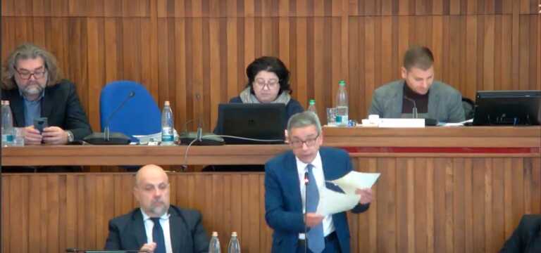 Brindisi, il sindaco Marchionna al bivio: domani giorno decisivo per il futuro della giunta