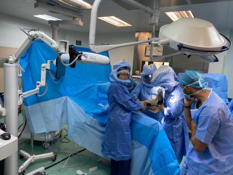 Sanità, Asl Bari: «A Putignano i primi 50 interventi di protesi al ginocchio con sistema robotizzato»