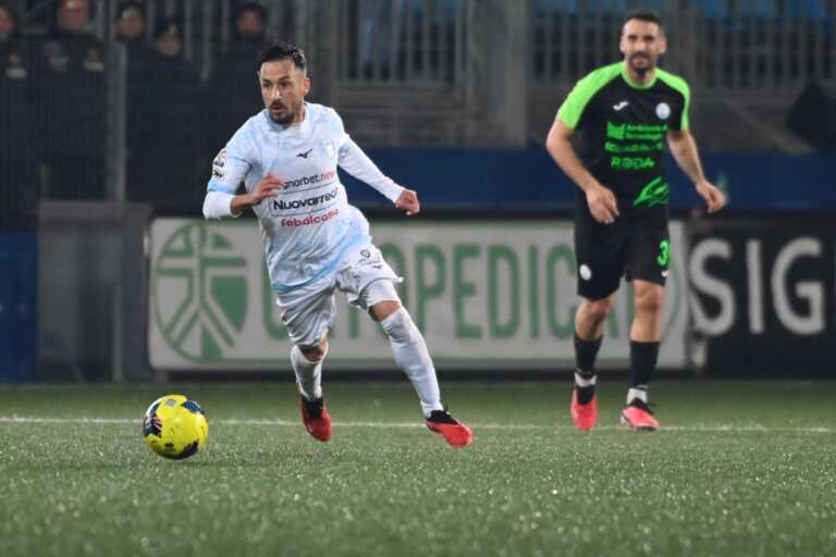 Altamura sogna la coppia Neglia-Leonetti, in avanti un mix di qualità e concretezza