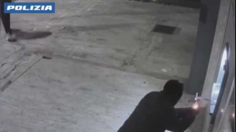 Rapine ai bancomat con l’esplosivo: sgominata la banda. Fermate 8 persone a Cerignola – VIDEO