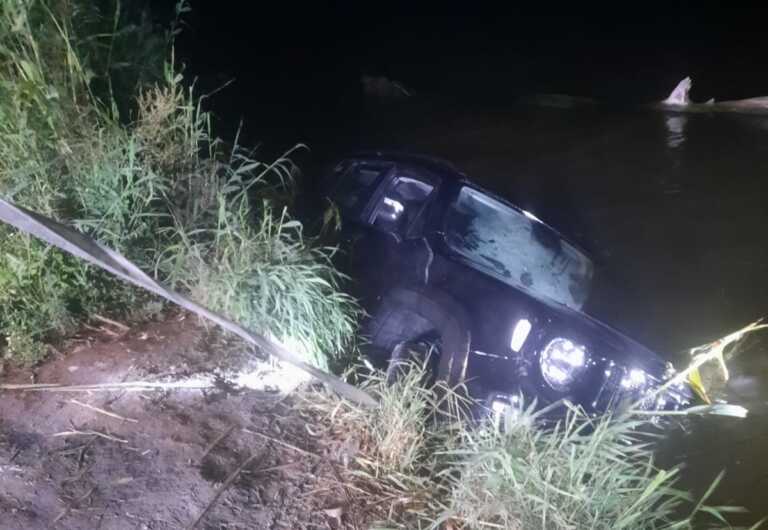 Margherita di Savoia, recuperata un’auto nell’Ofanto: forse è stata rubata