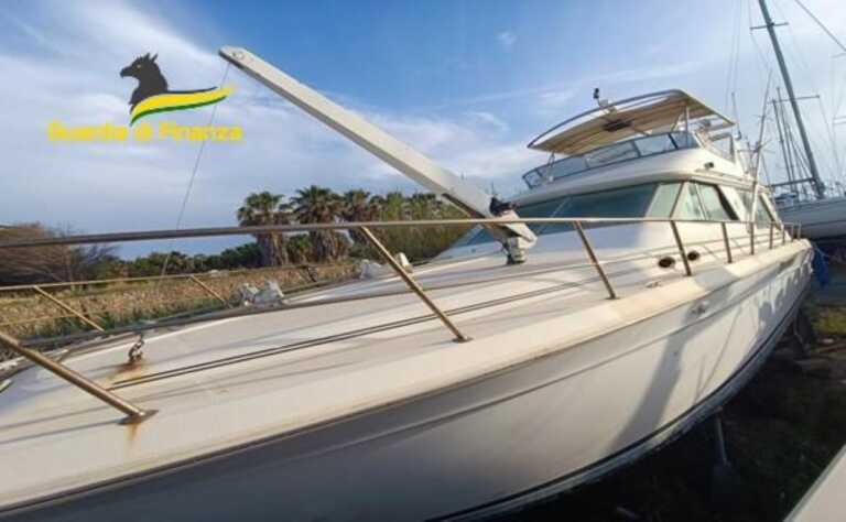 Barche confiscate affidate a onlus, vendute e smontate: 6 denunce nel Salento