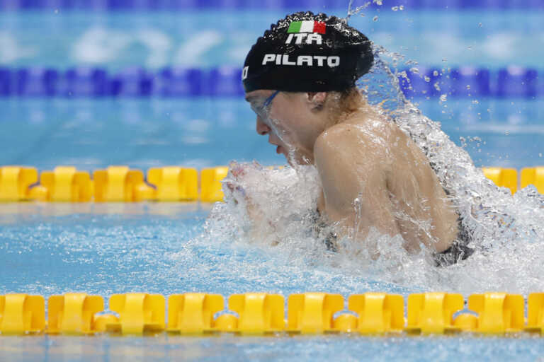 Nuoto, Pilato domina a Roma: oro nei 100 rana. Il barese De Tullio quinto nei 400