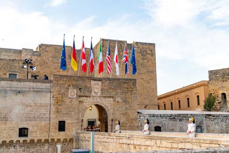 La cena del G7 nel Castello di Brindisi, Marchionna: «Grati a Mattarella per averci scelto»