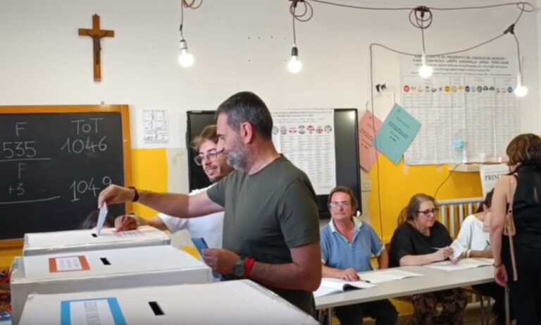 Seggi aperti in Puglia e Basilicata, si vota per le europee e 114 sindaci: a Bari il sindaco Decaro alle urne  – VIDEO