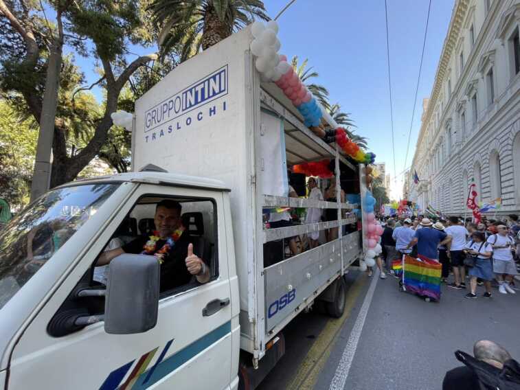 Legge per i diritti Lgbtq+, Decaro: «Dalla Puglia una lezione di civiltà. È un posto migliore in cui vivere»