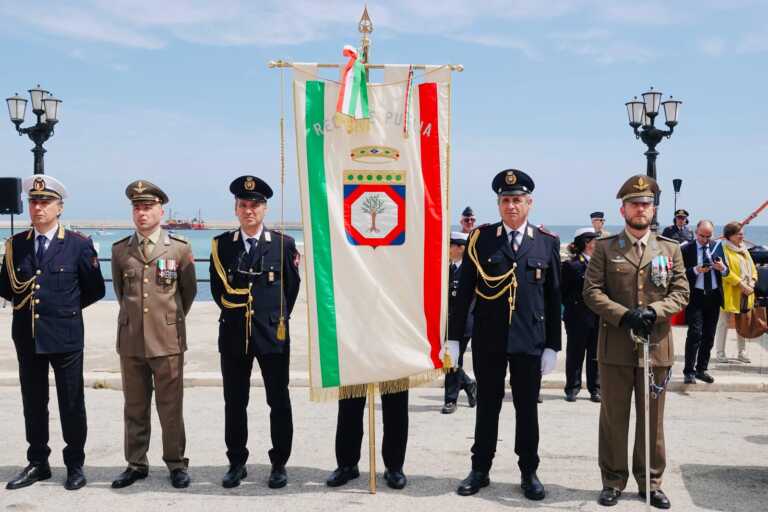 Galleria foto 'Festa della Repubblica, Emiliano: «La Puglia è una capitale di Resistenza e democrazia» – VIDEO' - foto 4