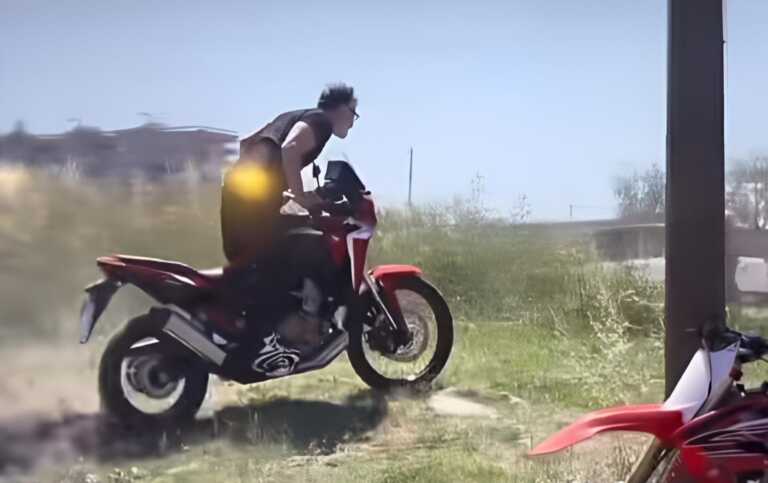 Bari, è malato e non può stare in cella ma le foto sui social smentiscono il rampollo dei Palermiti