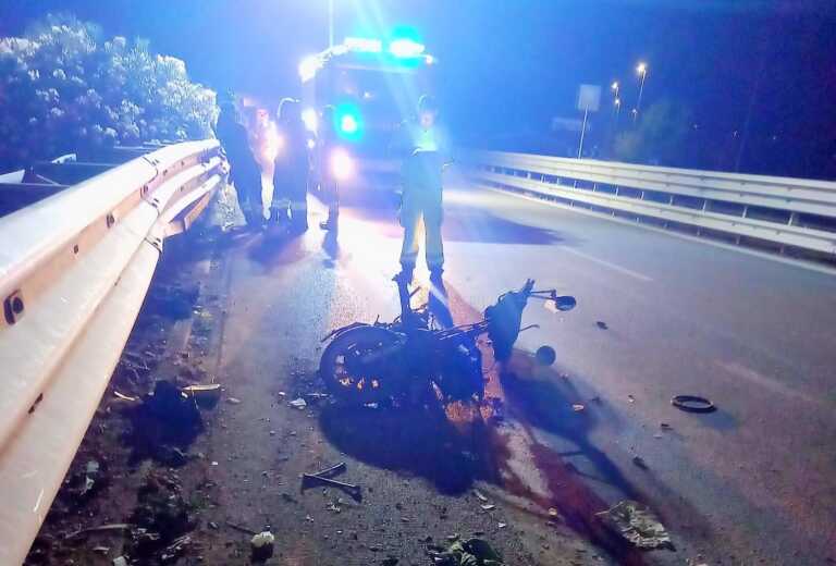 Galleria foto 'Scontro tra moto e auto sulla statale 16 a Bari: muore centauro 47enne, grave una donna' - foto 1