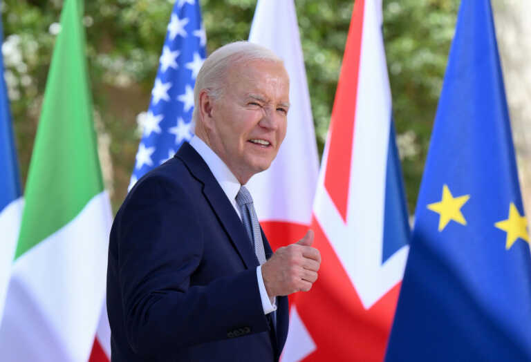 Presidenziali Usa, Joe Biden si ritira dalla corsa alla Casa Bianca: «È ora di unirsi e battere Trump»