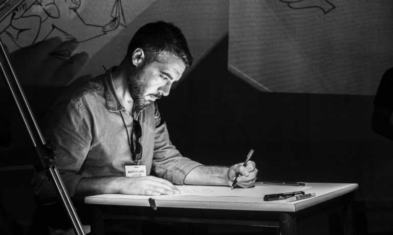 Muore a 43 anni l’illustratore e visual designer Massimiliano Aurelio: era nato a Taranto
