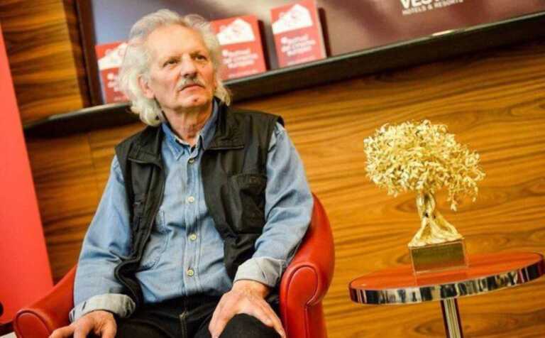 Bari, l’omaggio a Nico Cirasola: un’installazione per ricordare il regista scomparso un anno fa