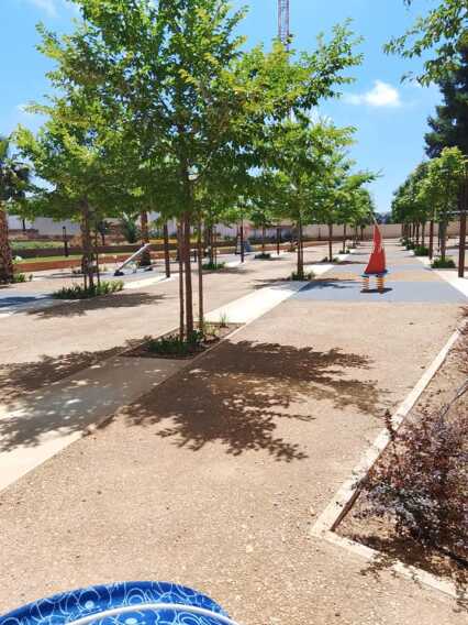Bari accoglie un nuovo spazio verde, ecco il parco Bonomo in via Amendola – FOTO