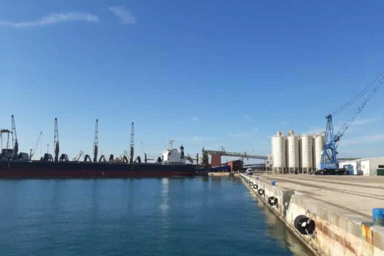 Porto di Taranto, la direzione dei lavori per la diga foranea affidata alla Dba di Villorba