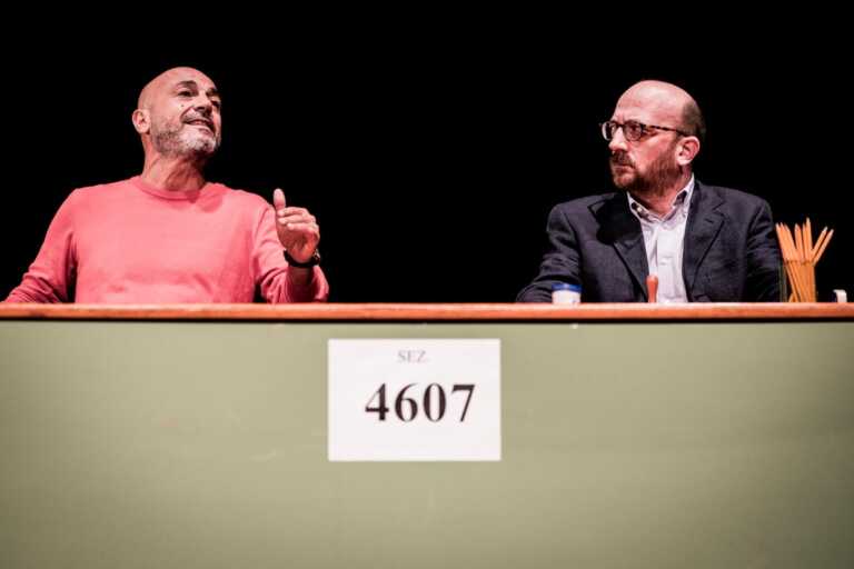 Trani, a teatro con le cuffie wireless per assistere agli spettacoli multidisciplinari del festival “Trame Contemporanee”