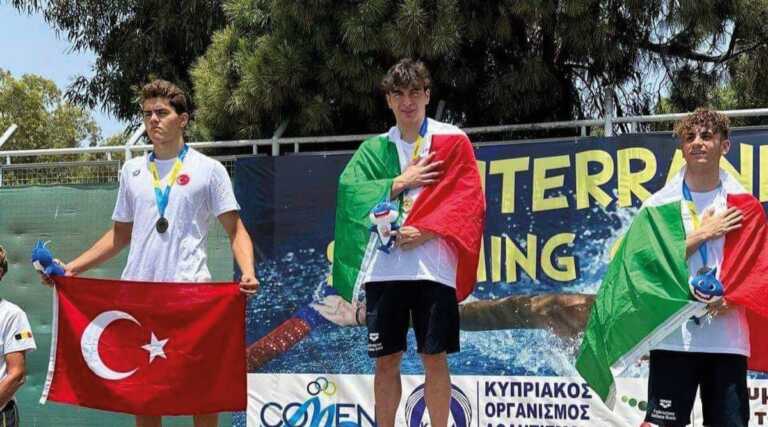 Nuoto, la Puglia trionfa alla Coppa Comen: otto medaglie d’oro in tre giorni