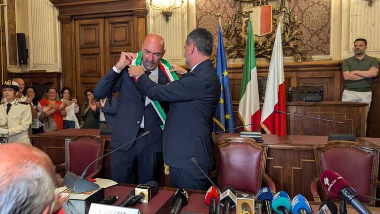 Bari, Leccese proclamato sindaco: «Laforgia presidente del Consiglio». Decaro: «Lascio alla persona giusta»