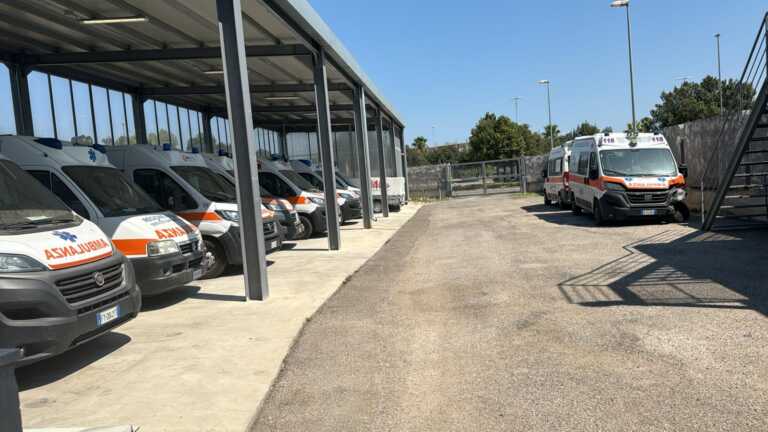 Lecce, i viaggi della speranza sulle ambulanze vetuste: la denuncia dei sindacati