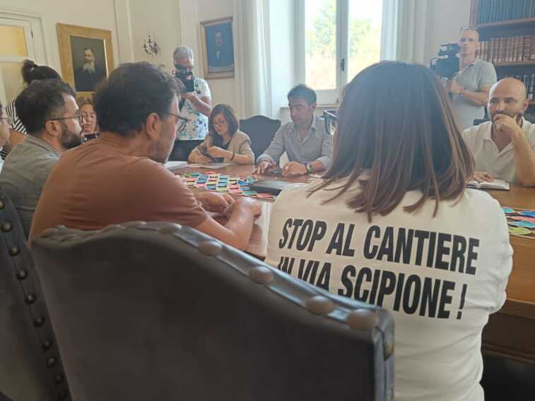 Andria, stop all’installazione dell’antenna in via Scipione l’Africano. Bruno: «I cittadini sono preoccupati»