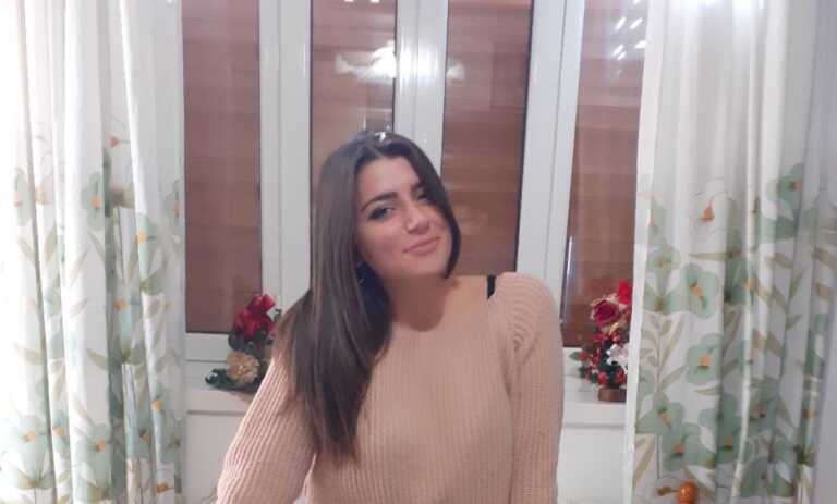 Fasano, Clelia sarebbe morta sul colpo: l’autopsia sul corpo della 25enne precipitata nel vano ascensore