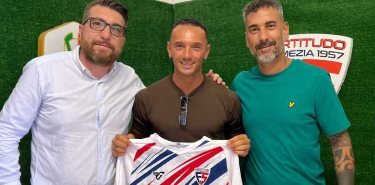 Futsal, il bomber barese Nico Cutrignelli va al Pomezia in serie A