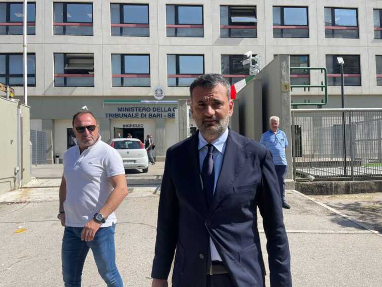 Mafia e voti comprati a Bari: l’ex sindaco Decaro ascoltato dalla commissione