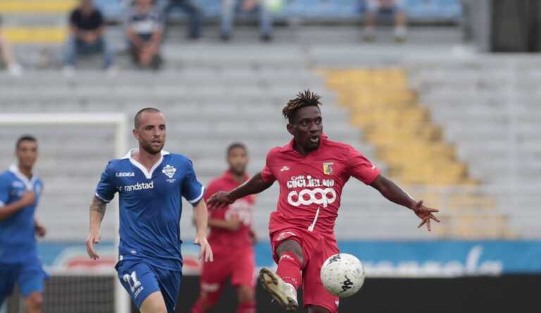 Taranto, in chiusura Nana Welbeck. L’Avellino piomba sul difensore Enrici