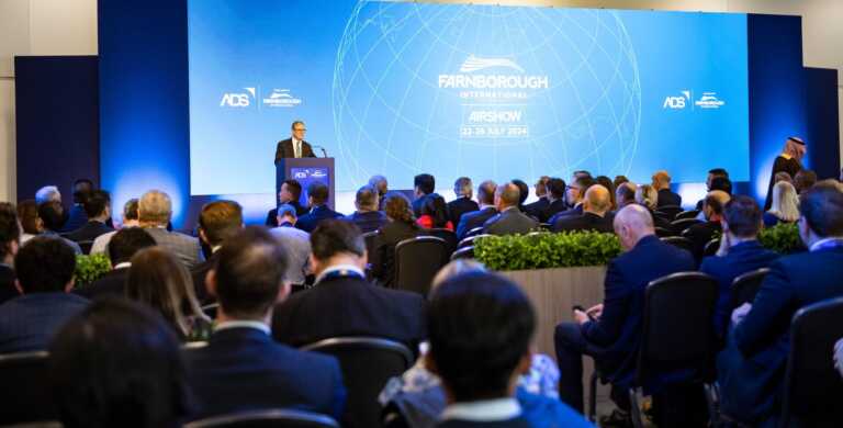 La Puglia vola alto al Farnborough International Airshow 2024: focus su innovazione e investimenti