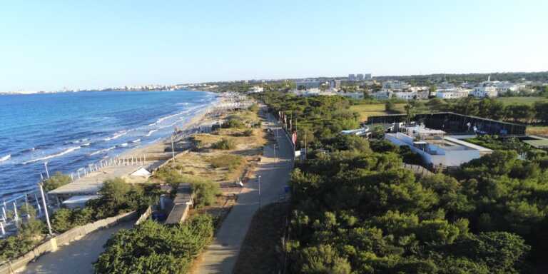 Galleria foto 'A Gallipoli solo “turismo cafone e di massa”? Il sindaco sbotta: «Fesserie, la città è stupenda»' - foto 1