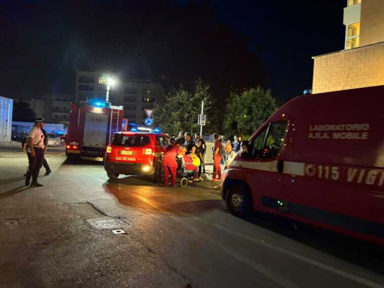 Incendio al Policlinico di Bari, pazienti evacuati: il rogo sarebbe partito da una cabina elettrica