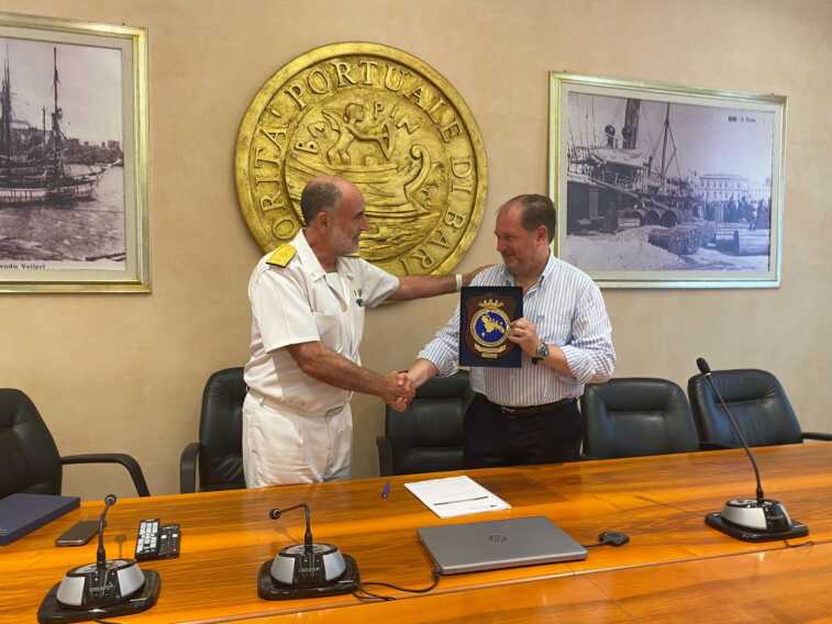 Adspmam: il contrammiraglio Leone commissario dell’Ente. Succede al dimissionario Patroni Griffi
