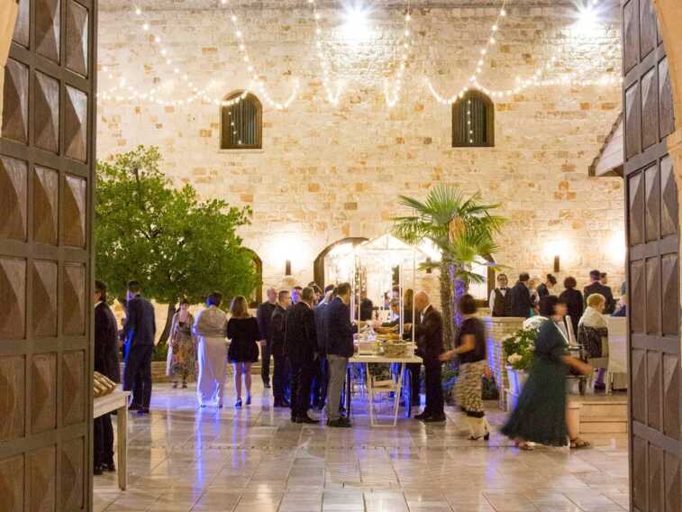 La BAT scommette sui matrimoni, meta più scelta dagli sposi: un trend in continuo aumento