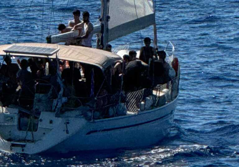 Migranti a Leuca, individuato il presunto scafista: è un 46enne già condannato per altri sbarchi
